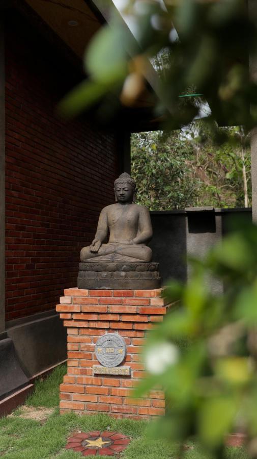 Rumah Dharma Boutique Villa マゲラン エクステリア 写真